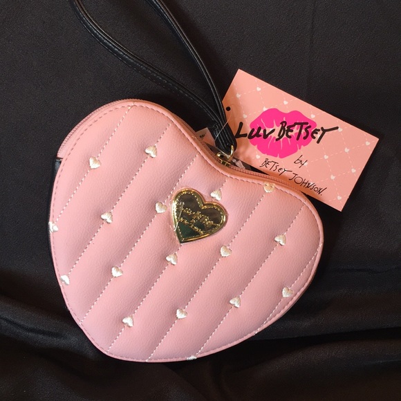 Betsey Johnson Handbags - Betsey Johnson NWT Pink Heart Wristlet